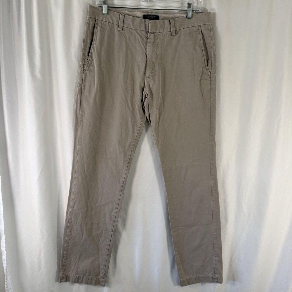 Banana Republic Aiden Chino Mens 32x34 Khaki Flat Front Slash Pocket 100% Cotton
